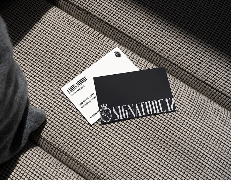 Signature 12 | Branding & Website