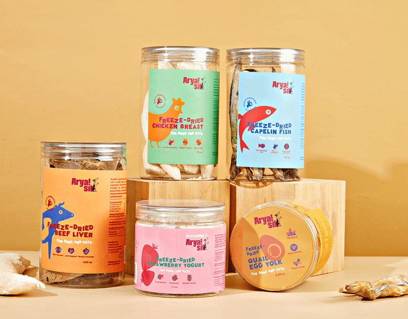 Arya Sit! - natural dog treats packaging